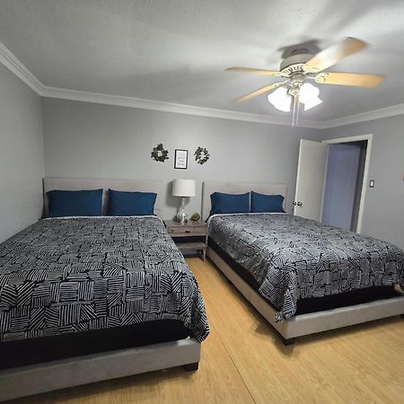 1976Houstongem Luminous Pvtpool & Hottub Dt20Mins For Lrg Families 6Beds 2Bath Exterior foto