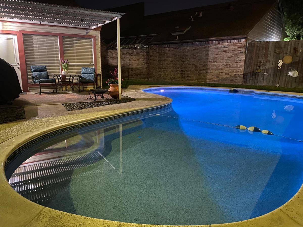 1976Houstongem Luminous Pvtpool & Hottub Dt20Mins For Lrg Families 6Beds 2Bath Exterior foto