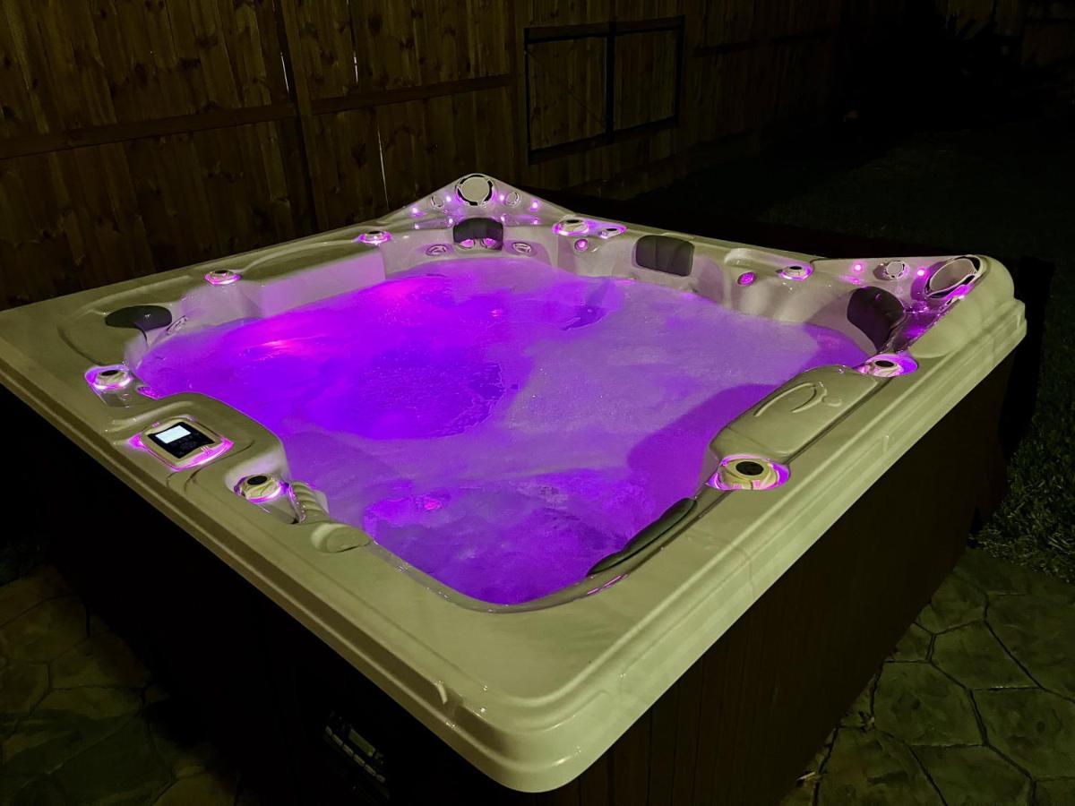 1976Houstongem Luminous Pvtpool & Hottub Dt20Mins For Lrg Families 6Beds 2Bath Exterior foto