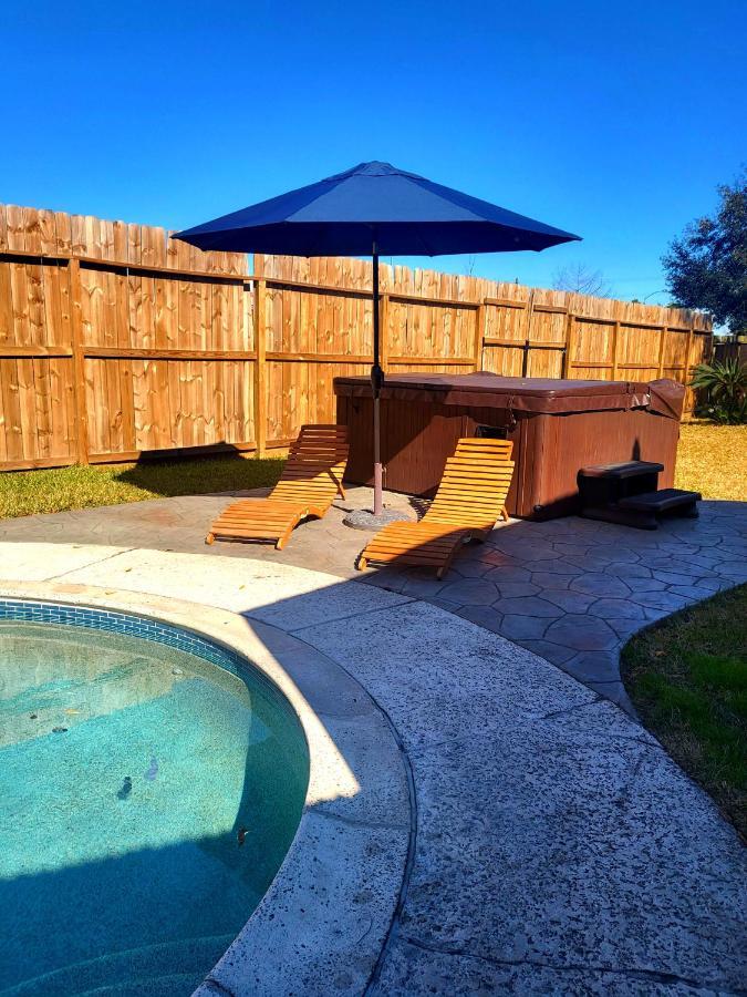 1976Houstongem Luminous Pvtpool & Hottub Dt20Mins For Lrg Families 6Beds 2Bath Exterior foto