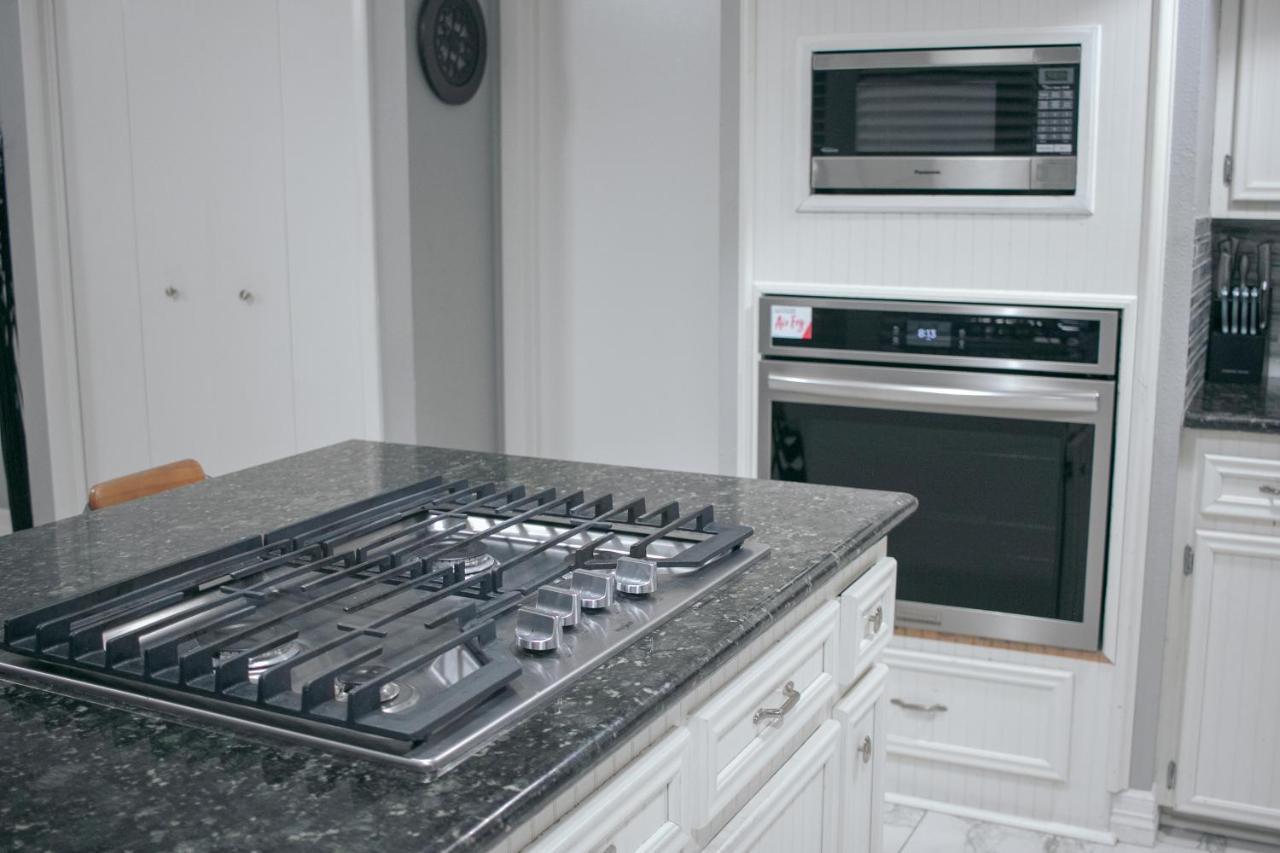 1976Houstongem Luminous Pvtpool & Hottub Dt20Mins For Lrg Families 6Beds 2Bath Exterior foto