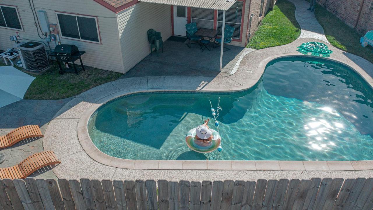 1976Houstongem Luminous Pvtpool & Hottub Dt20Mins For Lrg Families 6Beds 2Bath Exterior foto