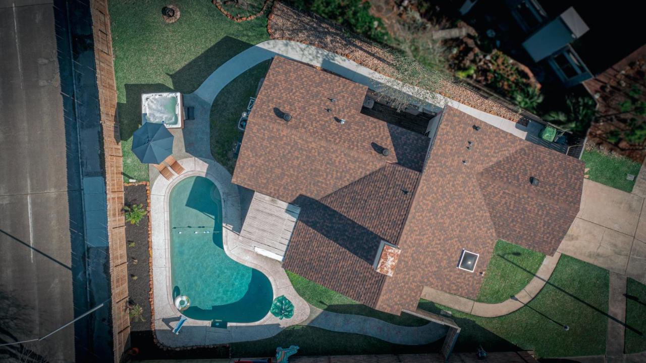 1976Houstongem Luminous Pvtpool & Hottub Dt20Mins For Lrg Families 6Beds 2Bath Exterior foto