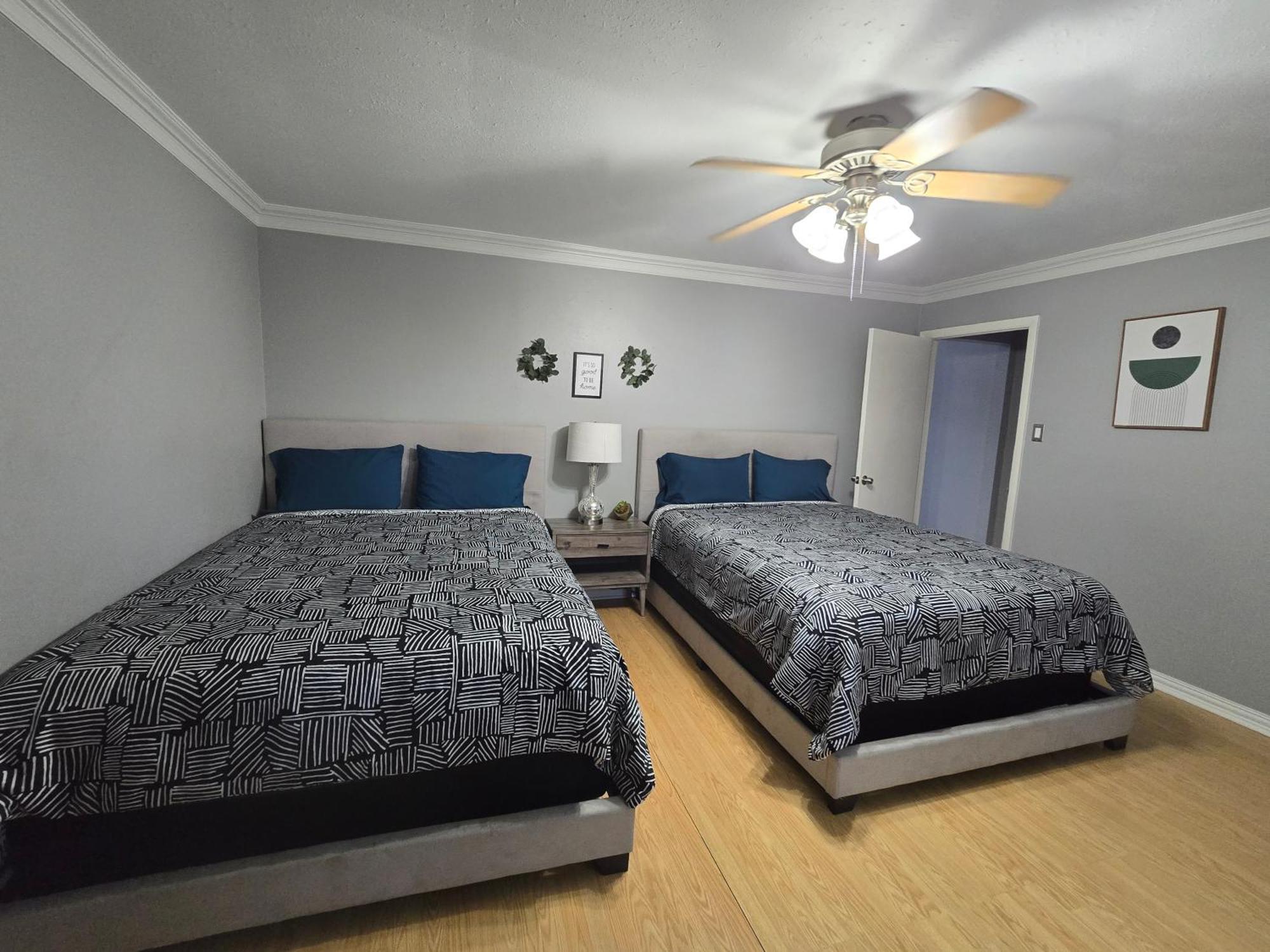 1976Houstongem Luminous Pvtpool & Hottub Dt20Mins For Lrg Families 6Beds 2Bath Exterior foto